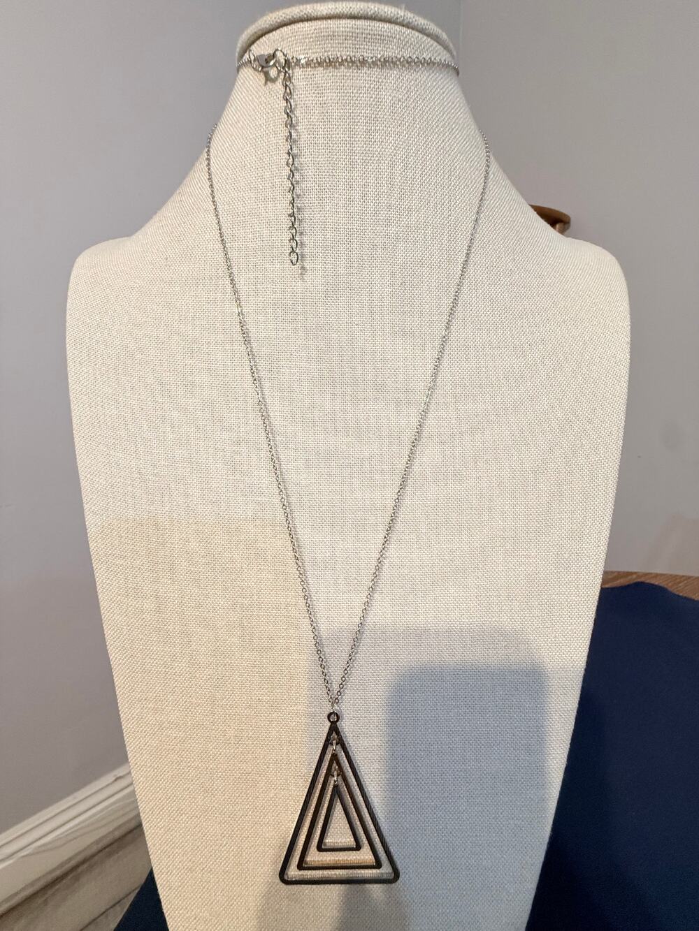 Vintage 32” Geometric Triangle Pendant Necklace